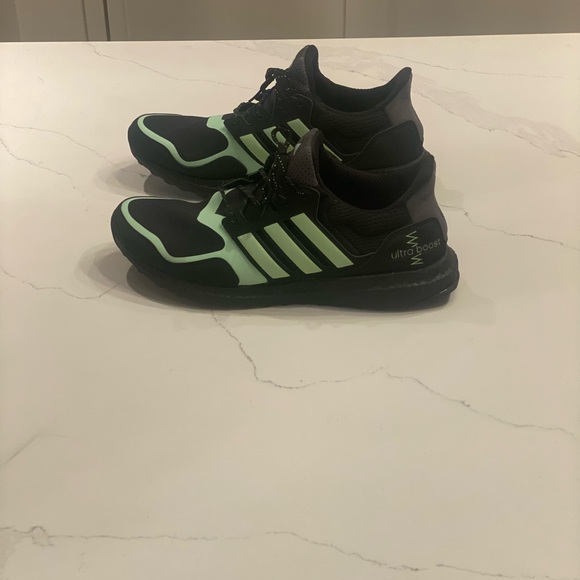 Adidas Ultraboost S&L Core Black Glow Green. Glow in Dark - Picture 3 of 8